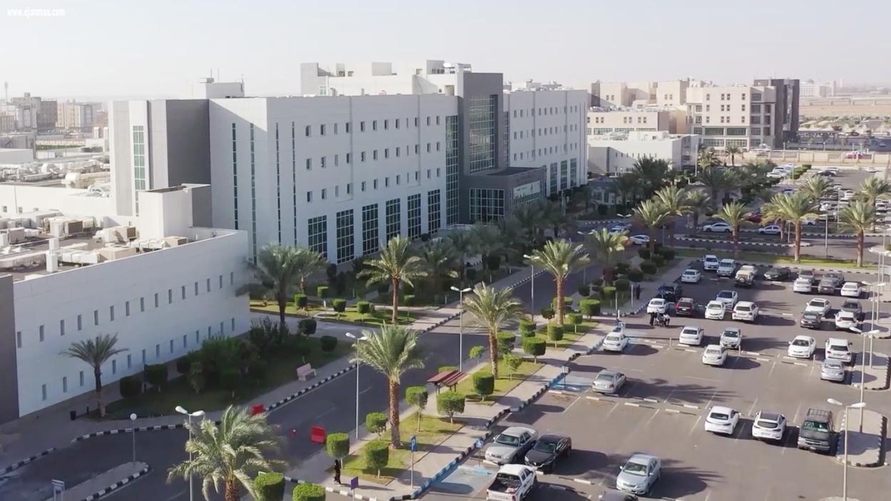 إنهاء معاناة سبعيني من انسداد معوي بمستشفى الملك فهد التخصصي بتبوك