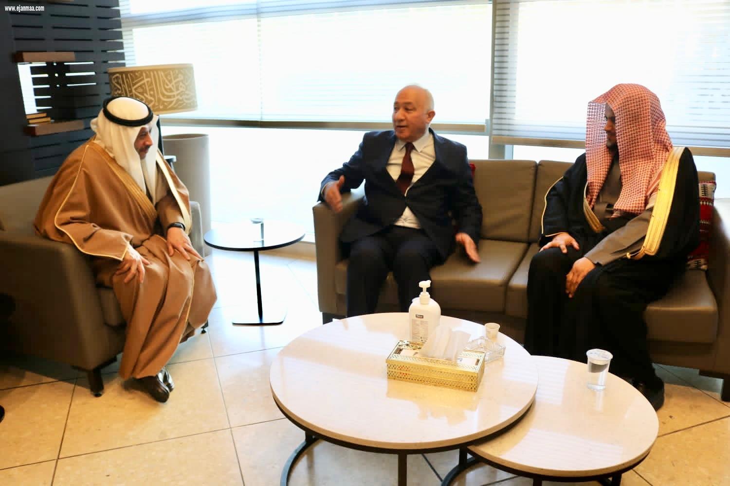 *النائب العام يصل إلى المملكة الأردنية للمشاركة في المؤتمر الأول للعدالة التصالحية*